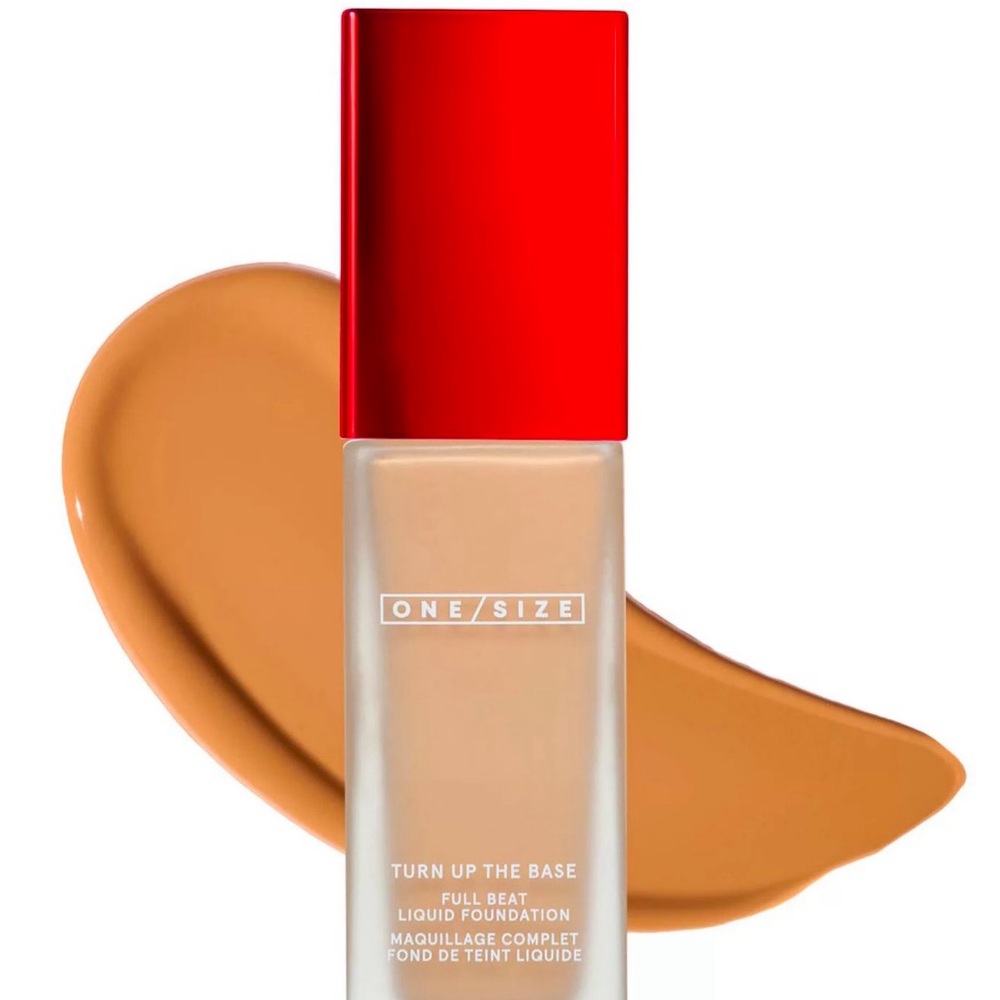 New in box.  TURN UP THE BASE
FULL BEAT FOUNDATION - Medium 40 G